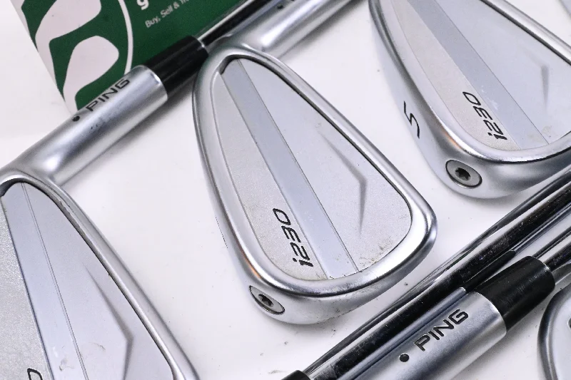 Ping i230 Irons / 3-PW+UW / Black Dot / Stiff Flex Dynamic Gold 120 S300 Shafts