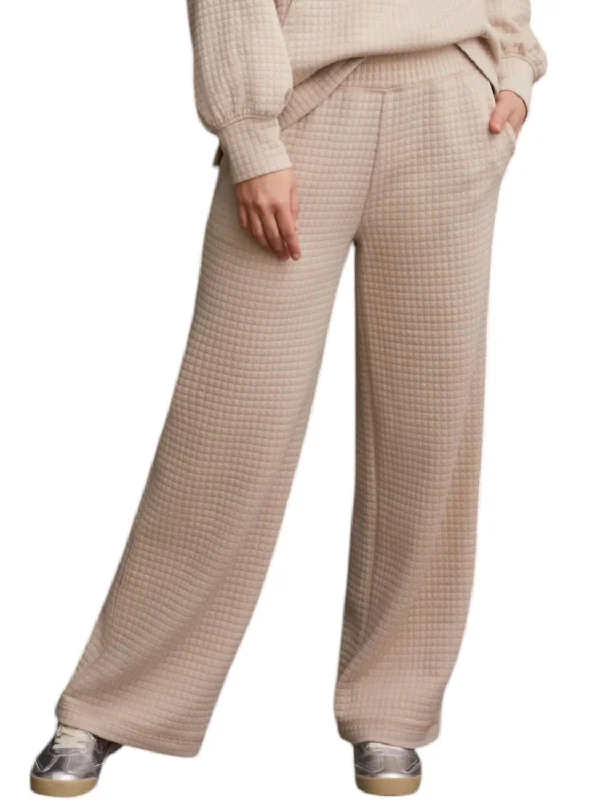 Quilted Pull-On Pants In Beige