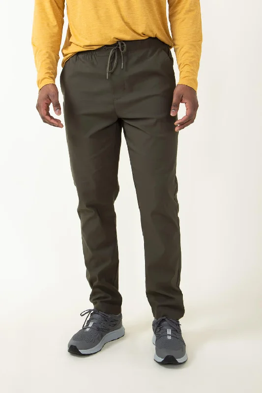 Copper & Oak Elastic File Tech Jogger Pants for Men in Green | K4S4164-DARKOLIVE