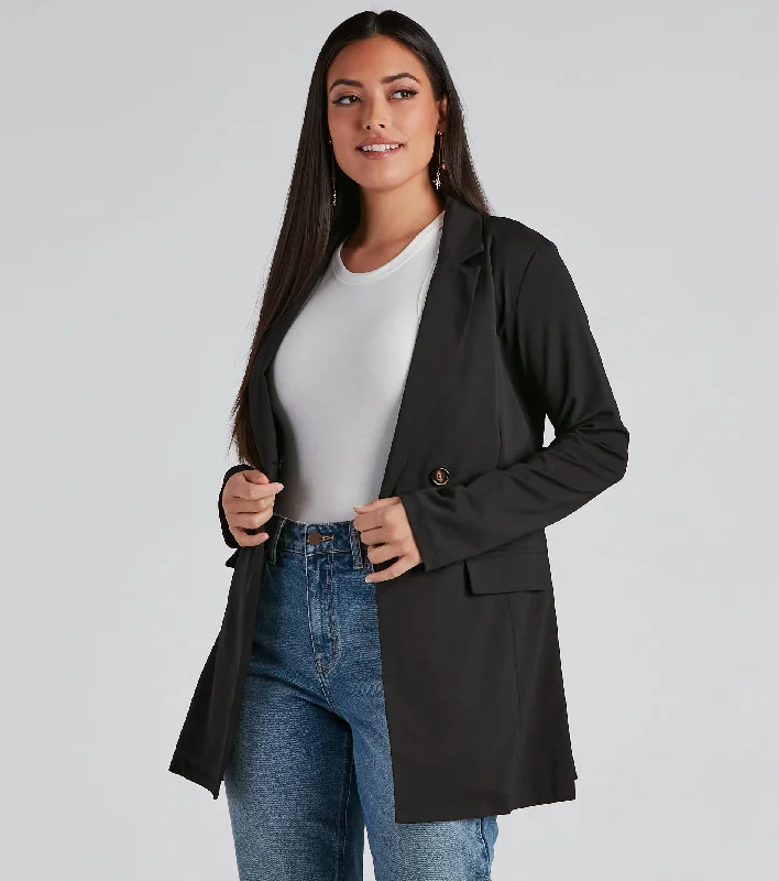 Classic Silhouette Buttoned Blazer