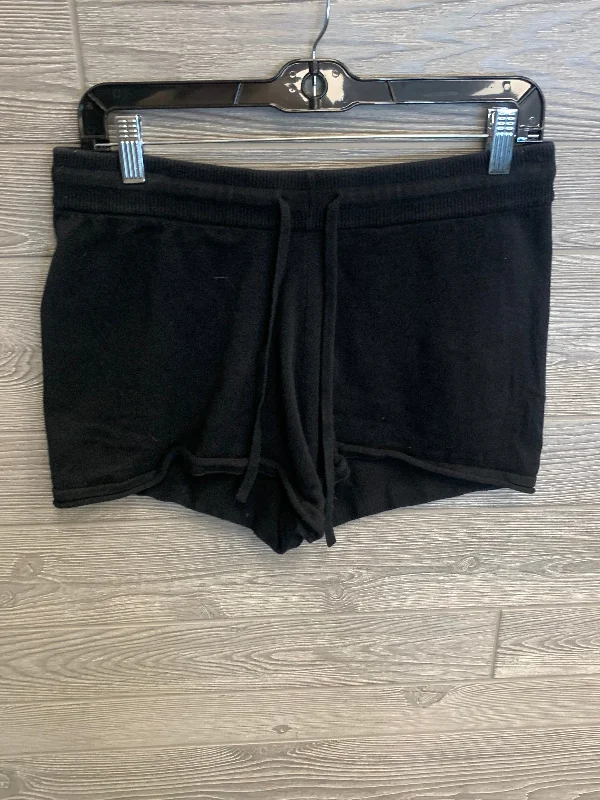 Black Shorts Banana Republic, Size 4